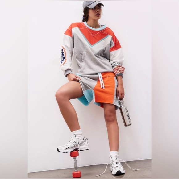 Sale!▪️NWT Free People Piece of Me Pullover Sweatshirt in Heather Grey Combo - Picture 7 of 7